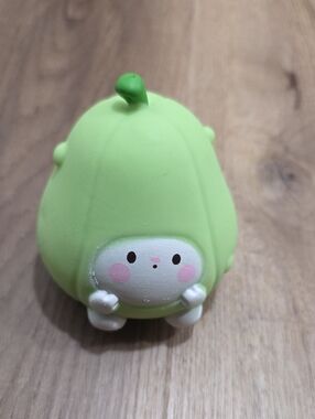 🥑 Cute Avocado Squishy